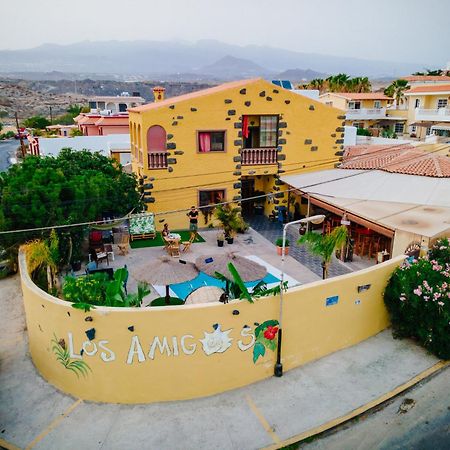 Hostel Los Amigos By Youroom La Mareta Exterior photo