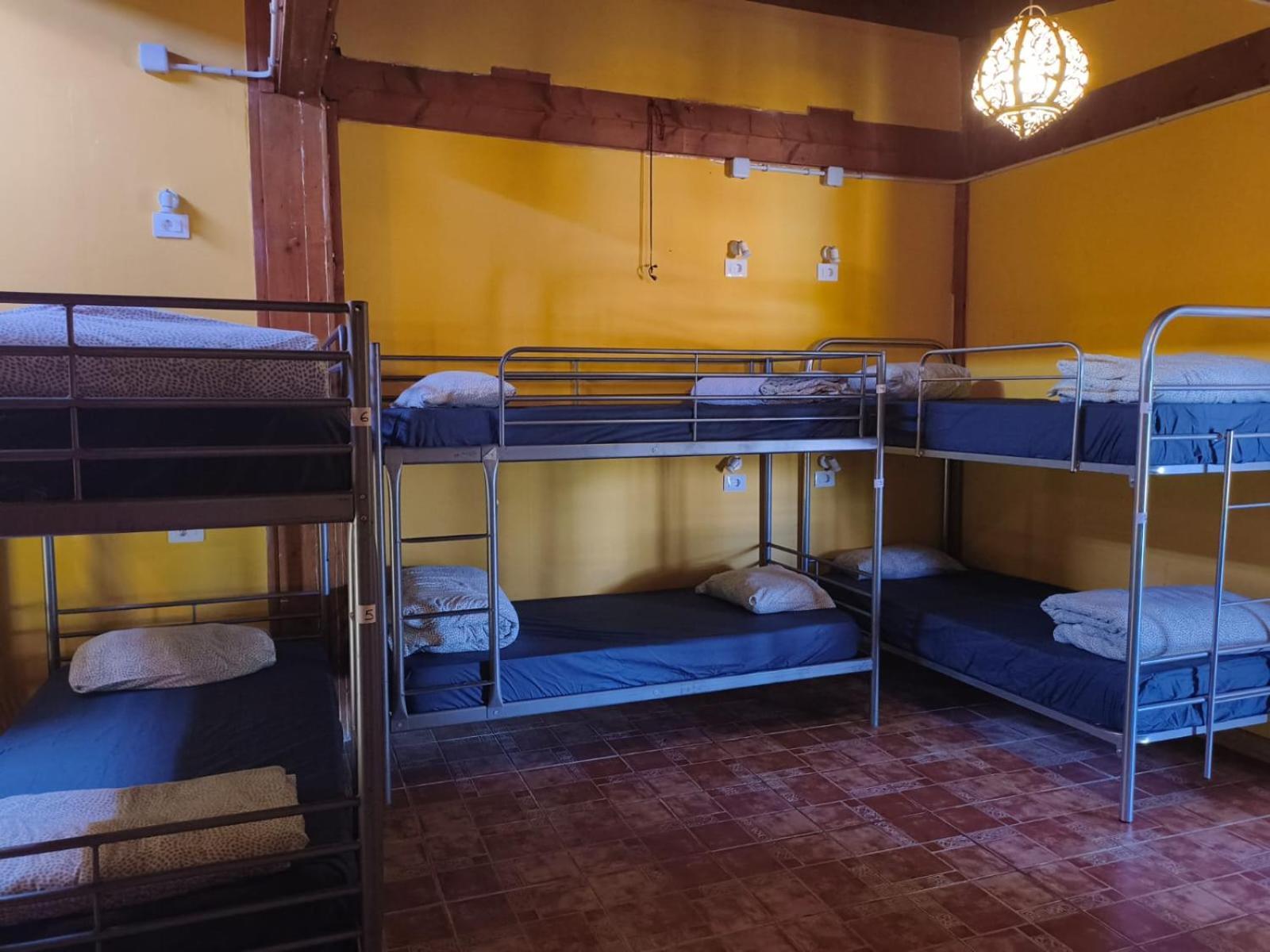 Hostel Los Amigos By Youroom La Mareta Exterior photo